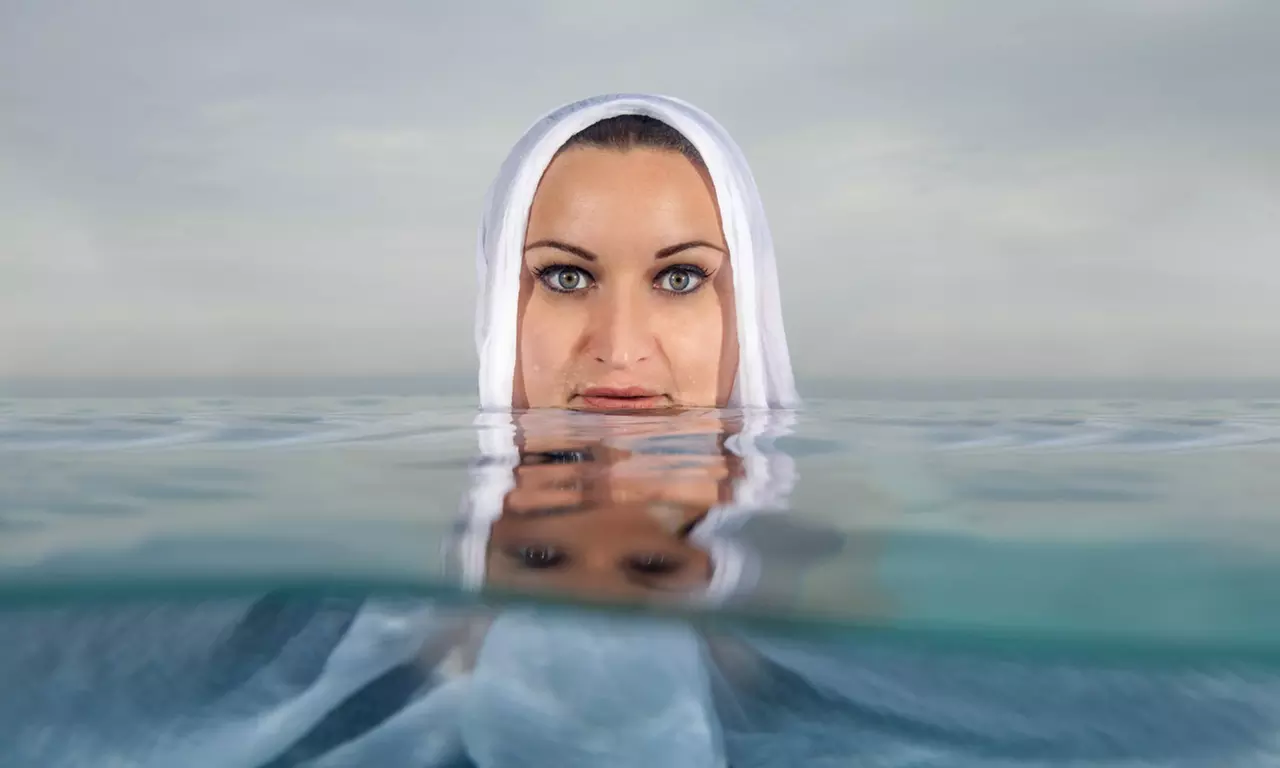 $499 for an Underwater Photo Shoot with 10 Digital Photos from Kremer Johnson Photography ($2,500 Value) - Second Medium