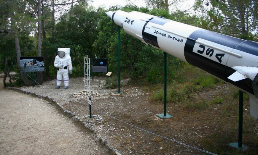 Image 3: Découvrez l’Univers au Parc du Cosmos !