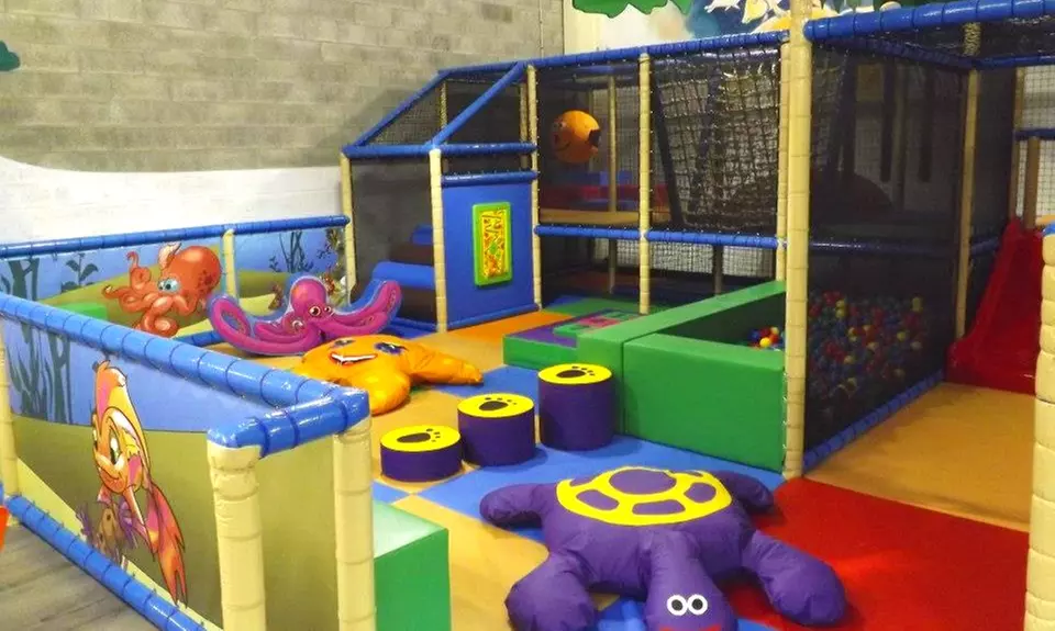 Entrée au centre de loisirs pour enfants