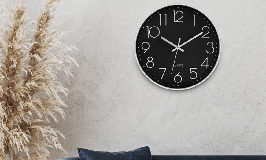 Image 12: Stylish 12'' Wall Clocks