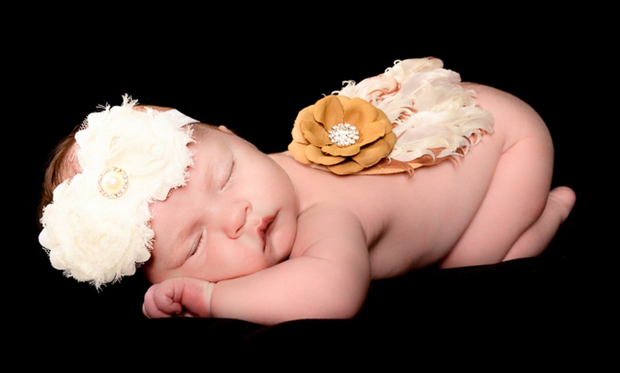 Groupon store newborn photoshoot