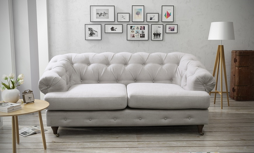 Image 6: Hampton Sofa Sets