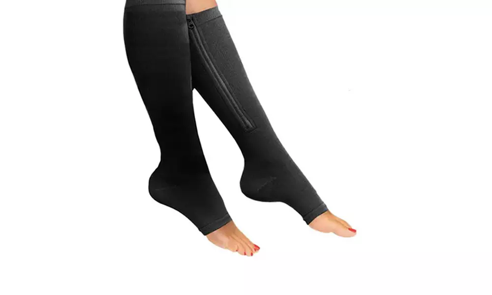 Offene Kompressionsstrümpfe mit Reißverschluss in Schwarz oder Nude - Second Medium