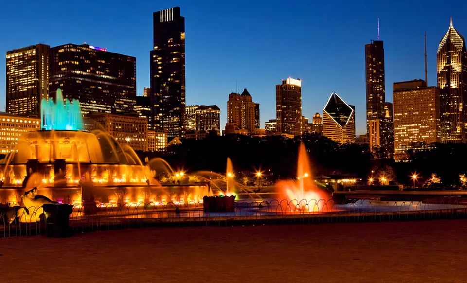 Stay at Hotel Chicago in Chicago, IL - Primary Image