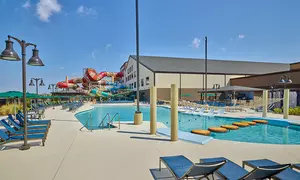 Luxury Family-Friendly Waterpark Resort in Webster with Passes