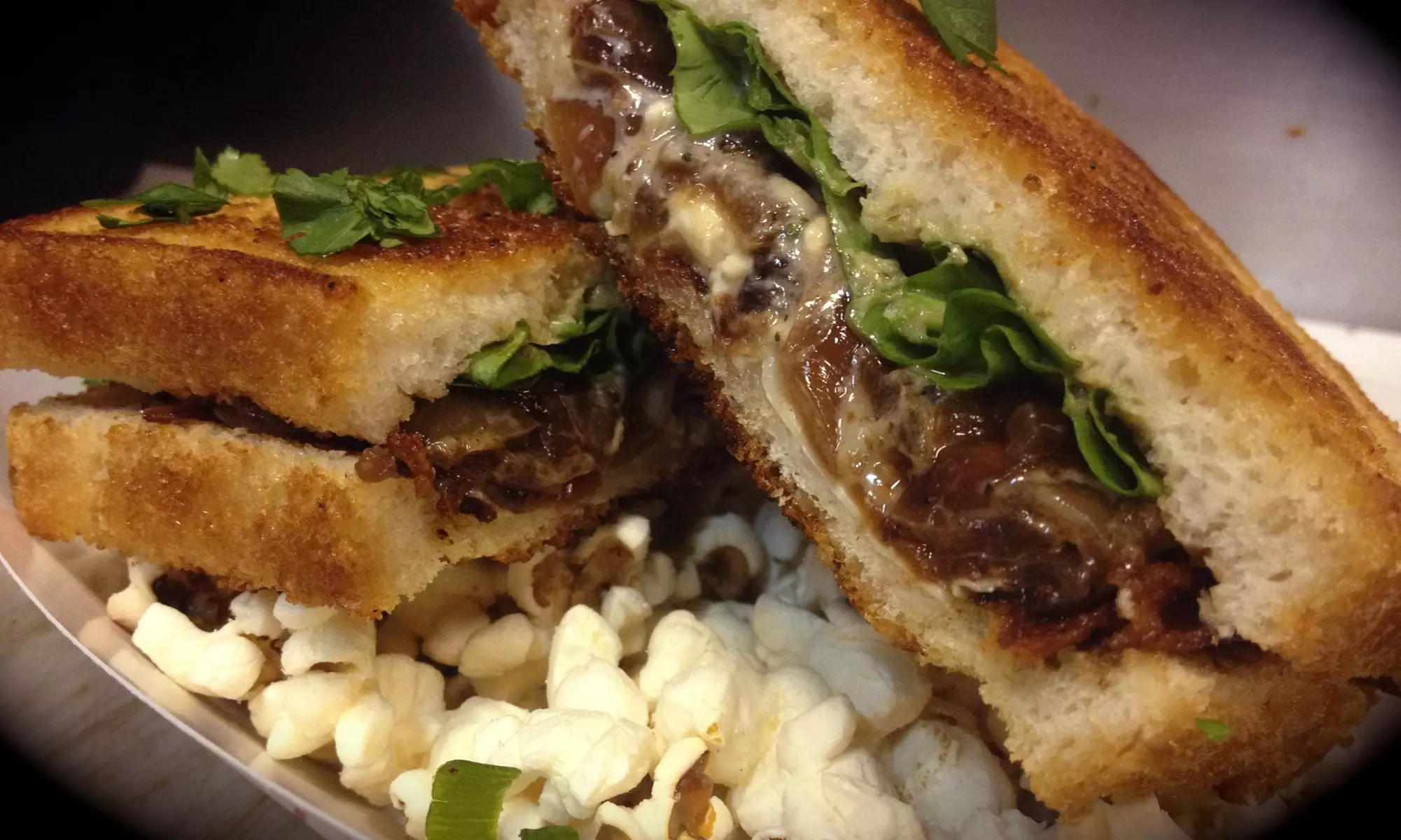 $14 for Two Gourmet Menu Items and Two Drinks at Vizzi Truck (Up to $28 Value) - Primary Image