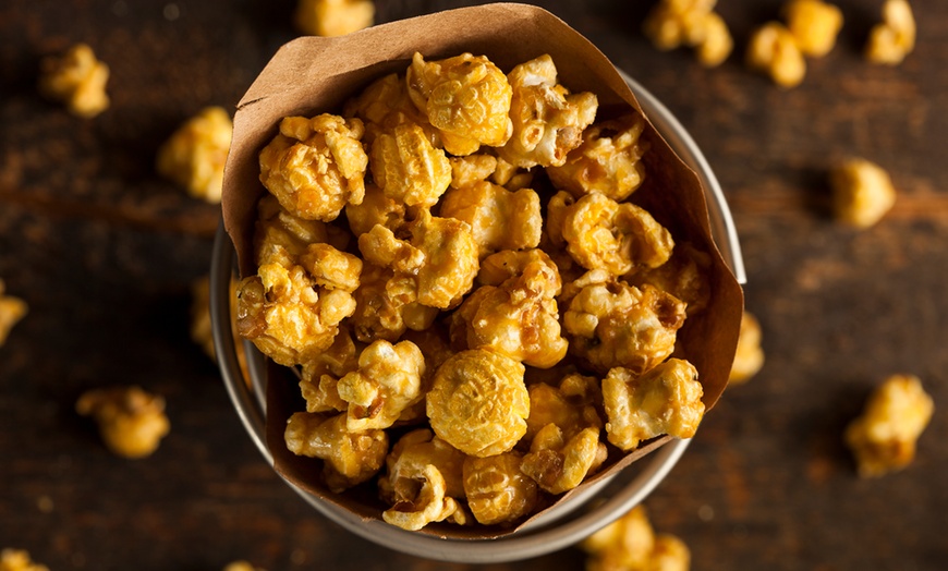 Image 2: Harlem's sweet deal: $50 of food & drinks for $30 or Popcorn Bouquet