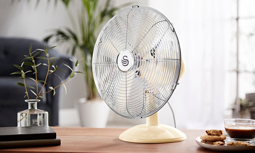 Image 35: Swan Retro Clock, Stand or Desk Fan
