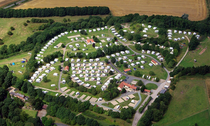 Image 3: Camping Pods in North Yorkshire