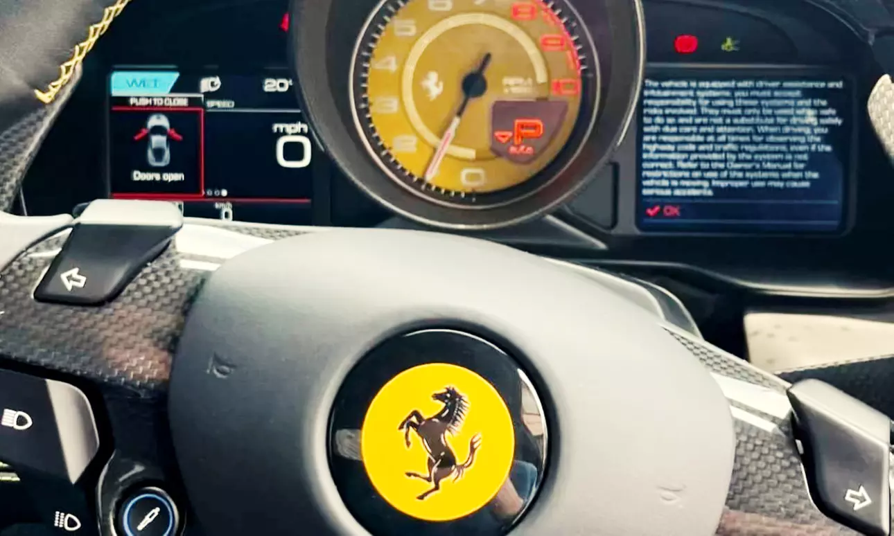 Nettoyage intérieur ou extérieur auto par The Street Washers