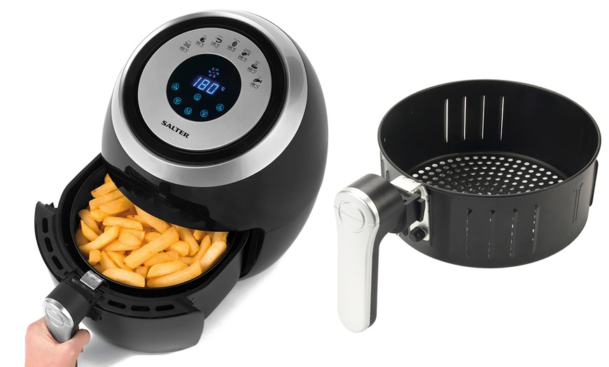 Image 8: Salter Digital Hot Air Fryer