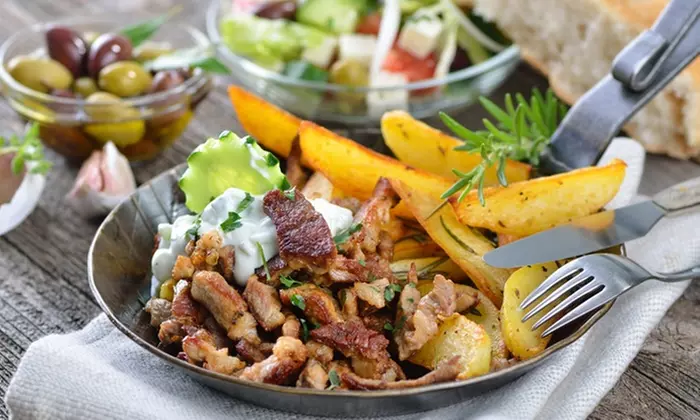 Griechisches 3-Gänge-Menü für 2 oder 4 Personen im Restaurant Poseidon Hennef (bis zu 17% sparen*) - Primary Image