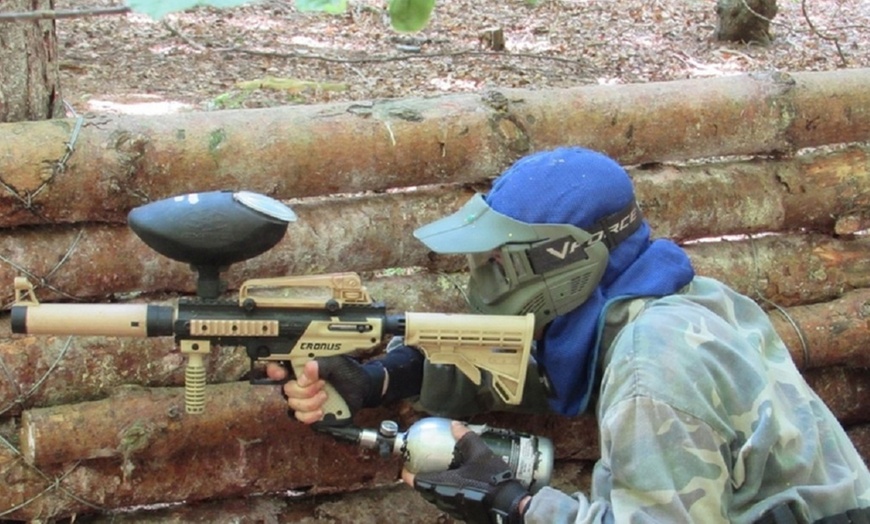 Image 7: Paintball With Lunch for Four