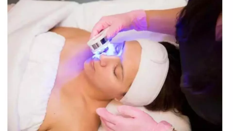 One Men's Facial with or without Jelly Mask or Hydrodermabrasion Facial Treatment (Up to 34% Off)  - Primary Image
