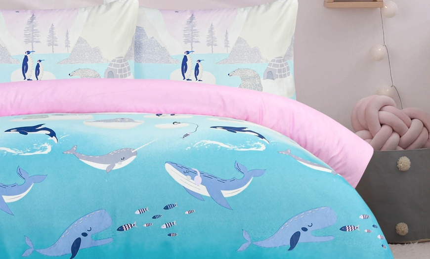 Image 5: Arctic Animals Duvet Set