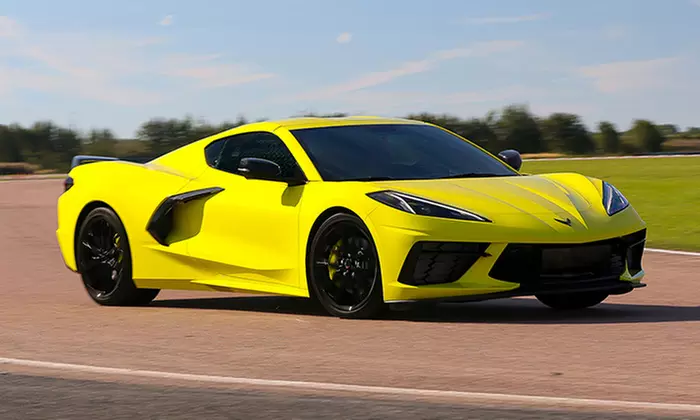 Offrez une montée d'adrénaline en voiture de sport sur Cadeau Pilotage