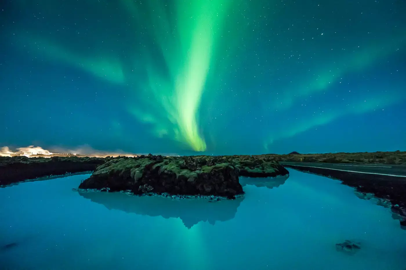 ✈ 5-Day Iceland Vacay + Blue Lagoon w/ Air from Great Value Vacations