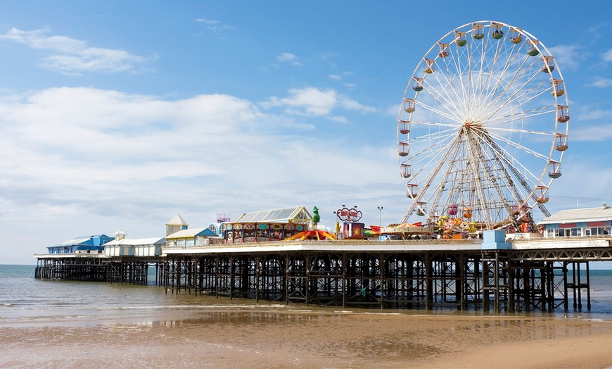 Image 1: Blackpool Stay With Breakfast