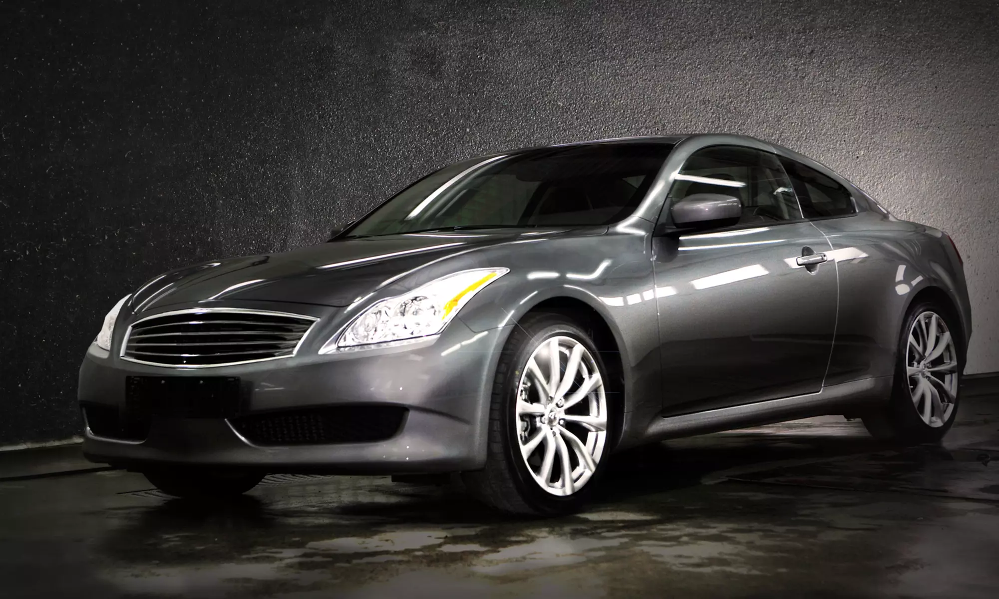 Scheibentönung für Pkw, SUV, Van oder Bus im Köln Fahrzeugglas Center ab 69 € (bis zu 75% sparen*) - Primary Image