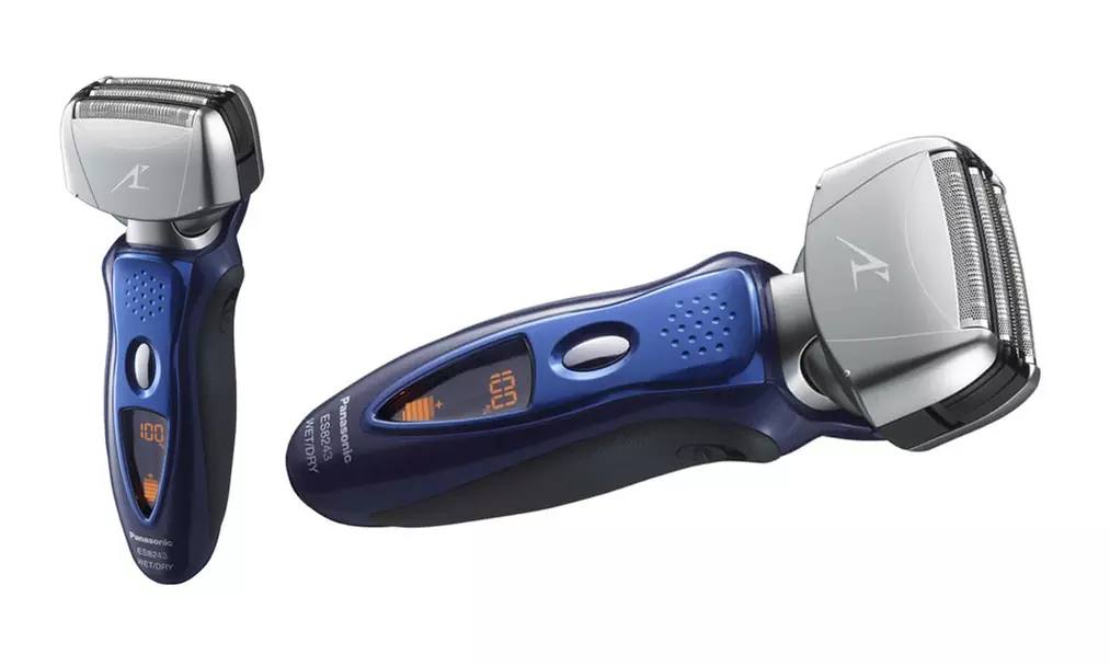 Panasonic Men's Electric Wet/Dry Shaver - Primary Image