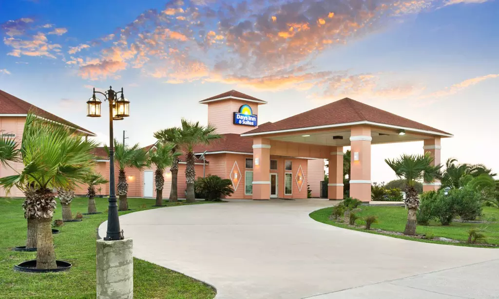 Stay at Days Inn Port Aransas in Texas, with Dates into February 2017 - Primary Image