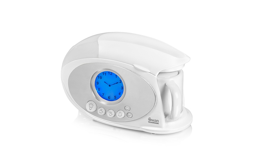 Image 2: Swan Tea Maker Alarm Clock