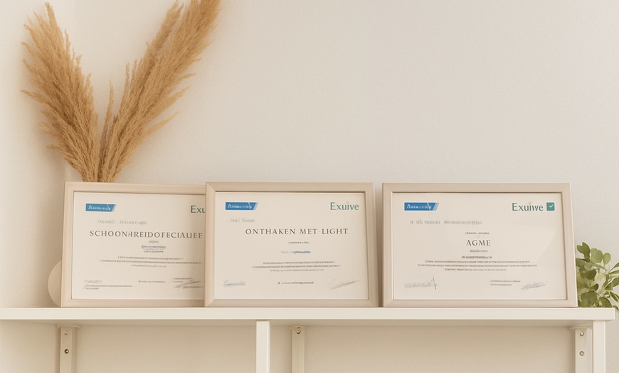 Image 4: Gezichtsbehandeling naar keuze