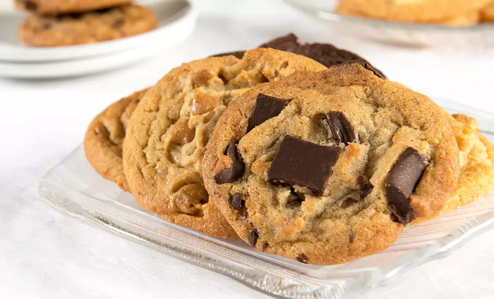 Assorted Cookie and Brownie Tin - Second Medium