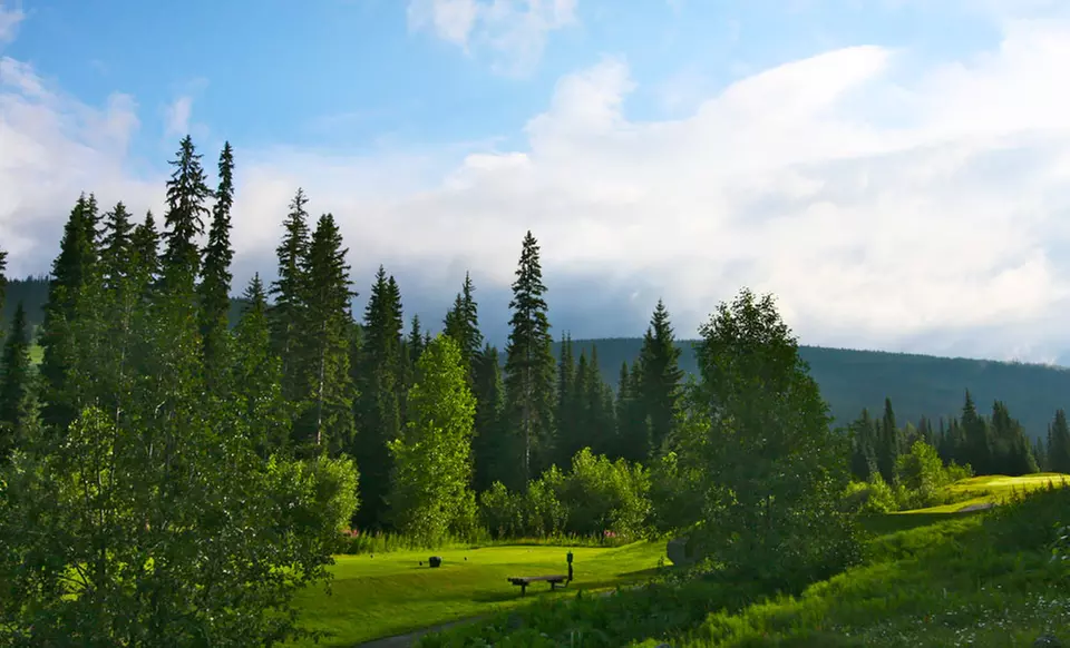 2-Night Stay at Pinnacle Lodge in Sun Peaks, BC - Primary Image