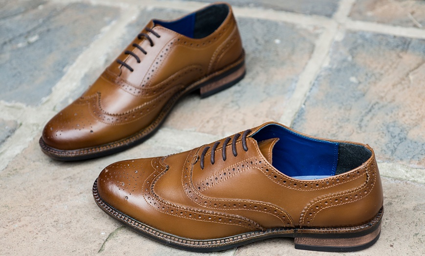 Image 2: Men's Oxford Brogue Shoes