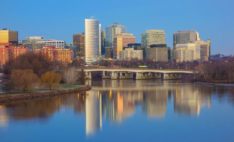 Stay at The Westin Crystal City in Arlington, VA. Dates Available into February. - Primary Image