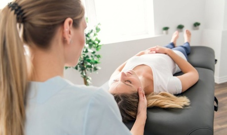 Una o 2 sedute di osteopatia e anamnesi allo Studio Osteopatico Moschillo (sconto fino a 57%). Valido in 3 sedi