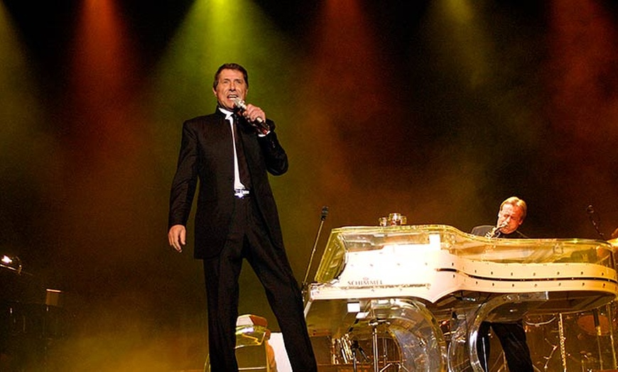 Image 2: 1 Ticket für die Udo Jürgens Tribute Show von Januar bis Oktober