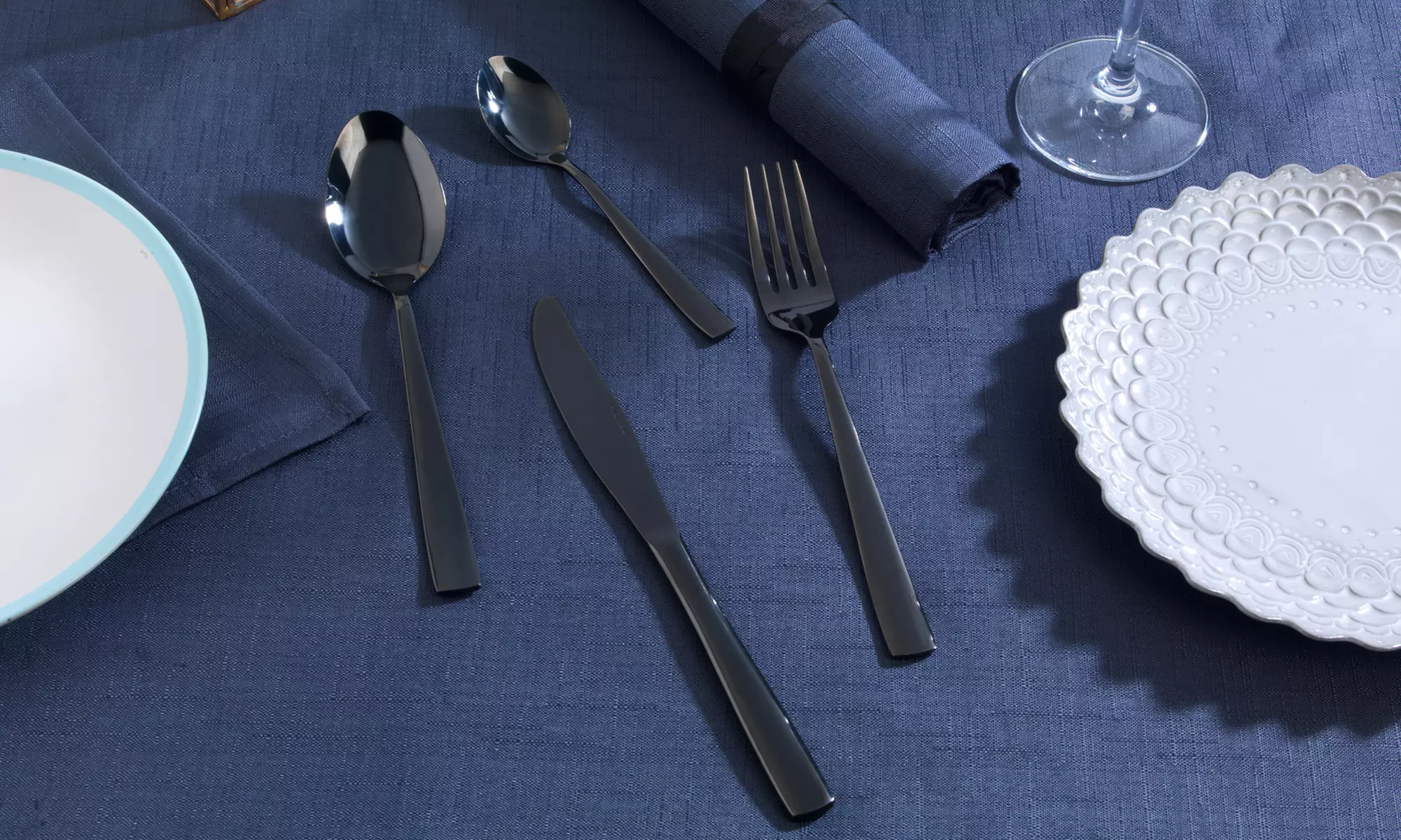 Ensemble de 16, 32 ou 48 couverts Salter Regal - Primary Image