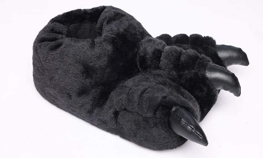 Image 2: Funny Claw Novelty Monster Foot Slippers