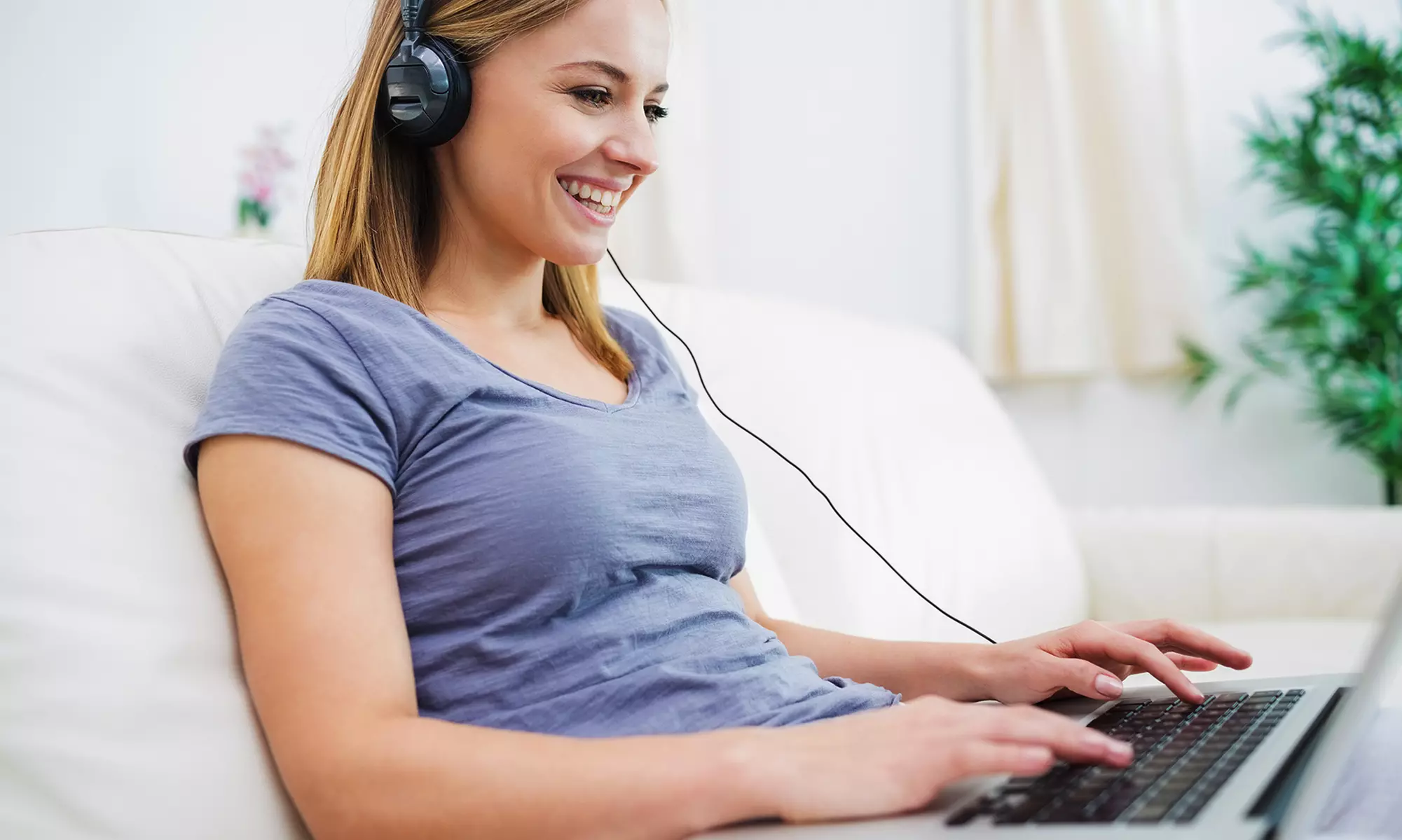 Up to 55% Off on Easy Portugese Lessons or Lifetime Membership to 2000+ Courses at Online Training Academy - Primary Image