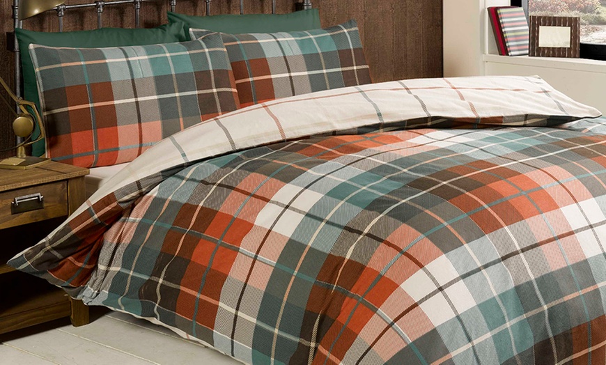 Image 3: Supersoft Flannelette Bedding
