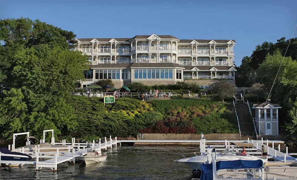 One-Night Stay at The Geneva Inn in Lake Geneva, WI - Primary Image
