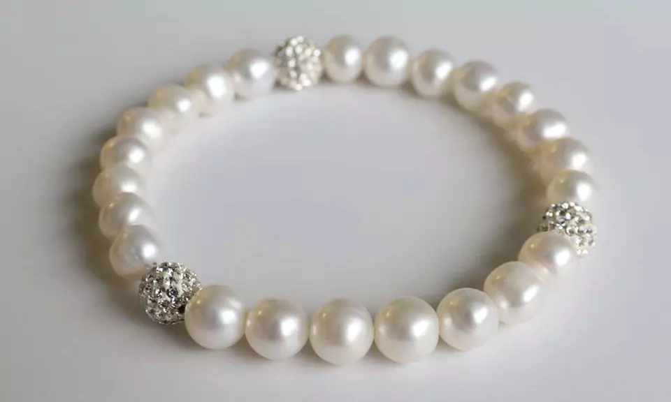 Genuine Freshwater Pearl Stretch Bracelet with Swarovski Elements Crystals - Primary Image
