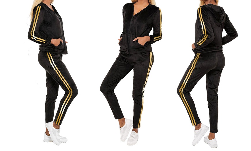 Image 2: Women's Two-Piece Velour Tracksuit