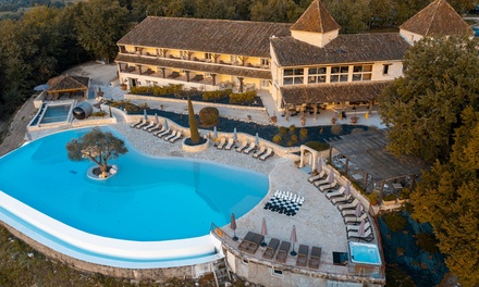 Séjour en chambre classique, petit-déjeuner et accès au spa pour 2 personnes