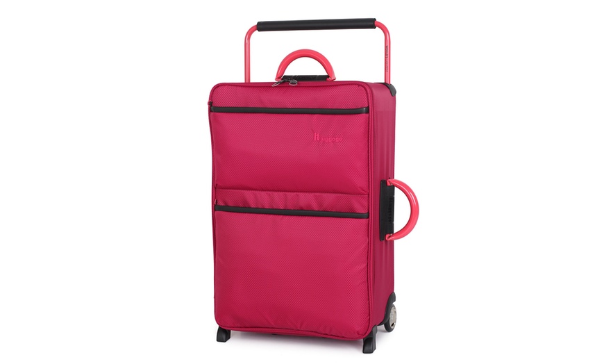 Image 13: It Luggage Lightweight Trolley