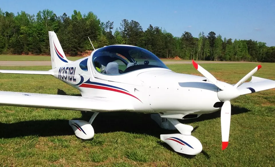 Take to the skies with Sport Flying USA, Inc. in a Discovery Flying Lesson including $100 voucher, up to 26% off - Primary Image