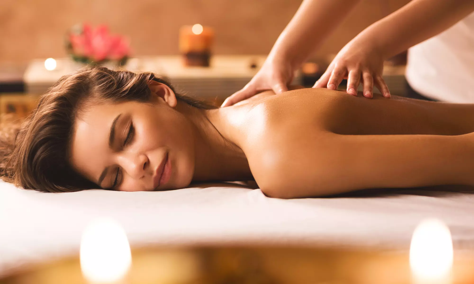 Choice of 75-Minute Massage and 30-Minute Facial for £19 at The Spa (Up to 61% Off) - Primary Image