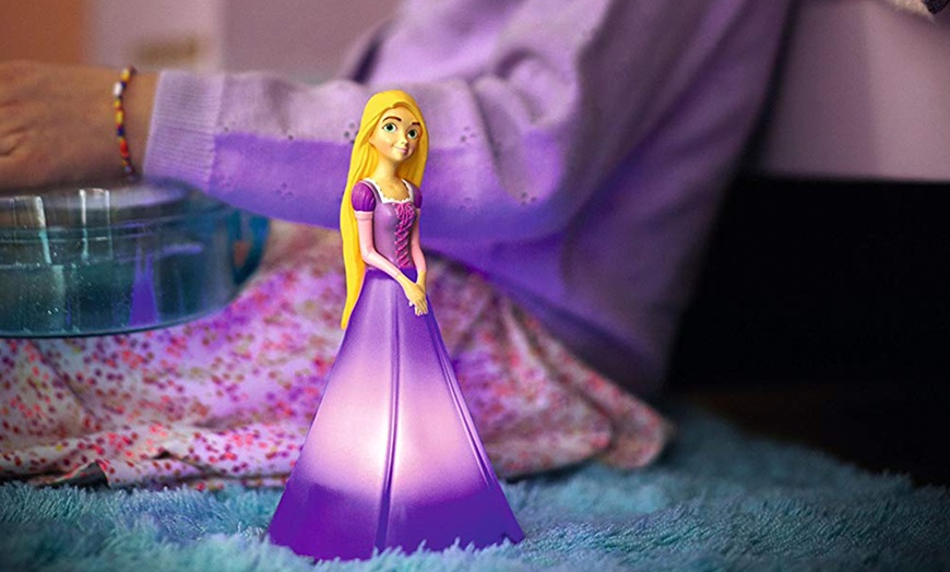 Image 6: Philips Rapunzel LED Light