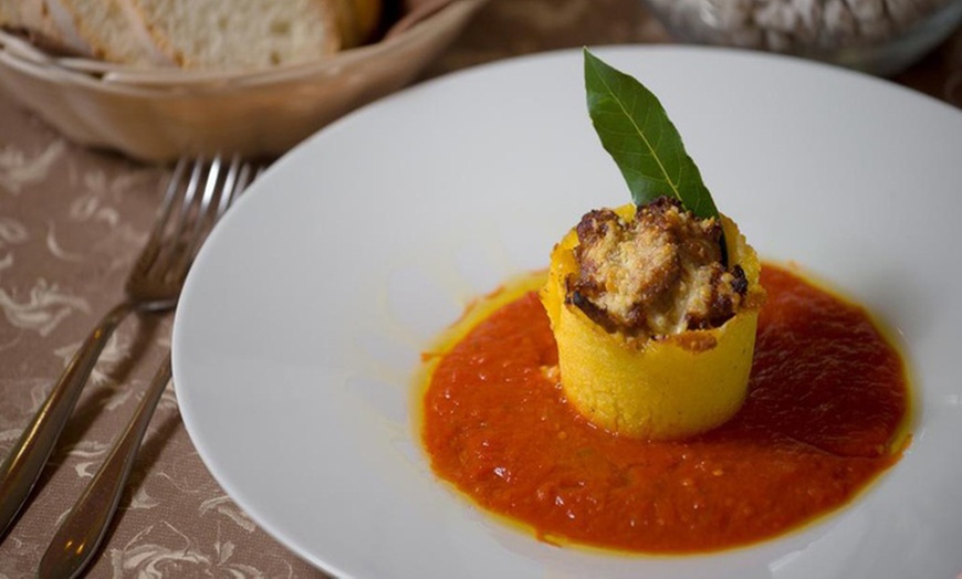 Image 15: Percorso con piscine, massaggi, lunch o cena alle Terme di Sorano