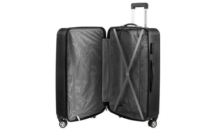 Image 3: Three-Piece Luggage Set