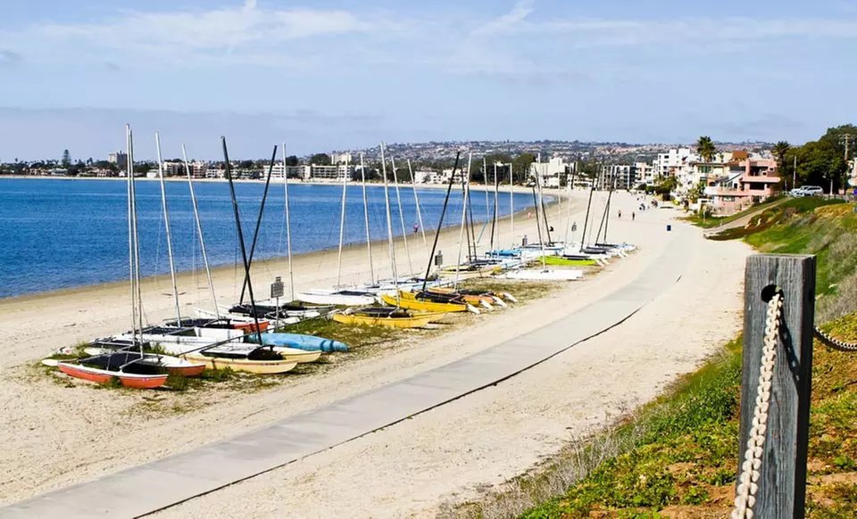 Stay at Days Inn & Suites San Diego near Sea World in San Diego. Dates Available into December. - Primary Image