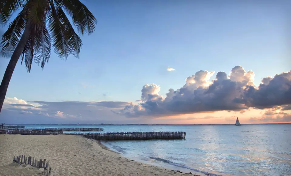 Three-, Four-, or Five-Night Stay with Daily Breakfast at Casa Ixchel in Isla Mujeres, Mexico - Primary Image