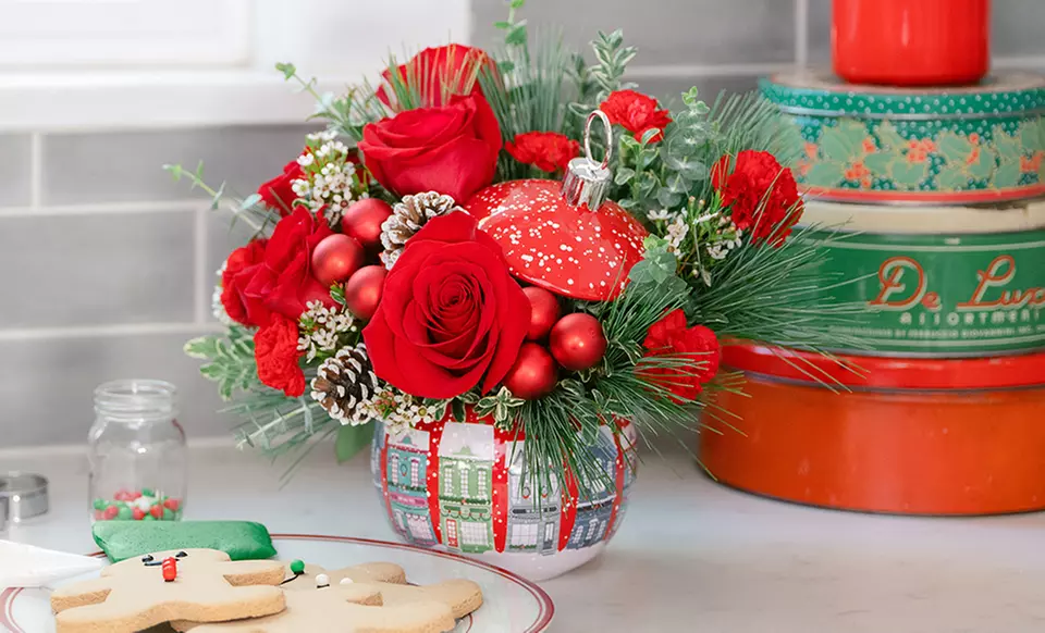 Exclusive Christmas Offer: $100 towards Beautiful Fresh Flower Bouquets from Teleflora® | Same Day Delivery Available (Save 28%)